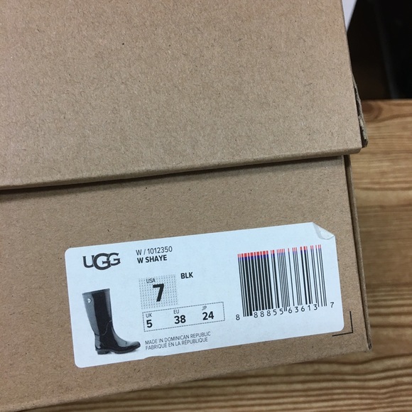 Ugg shaye rain boots - Picture 7 of 7